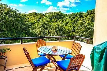 Meridian Downtown Apartments プレヤデルカーメン メキシコ